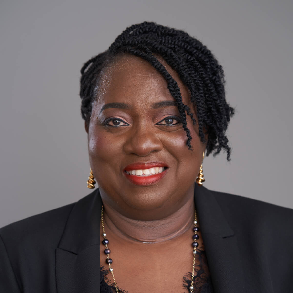 Sola Abulu 